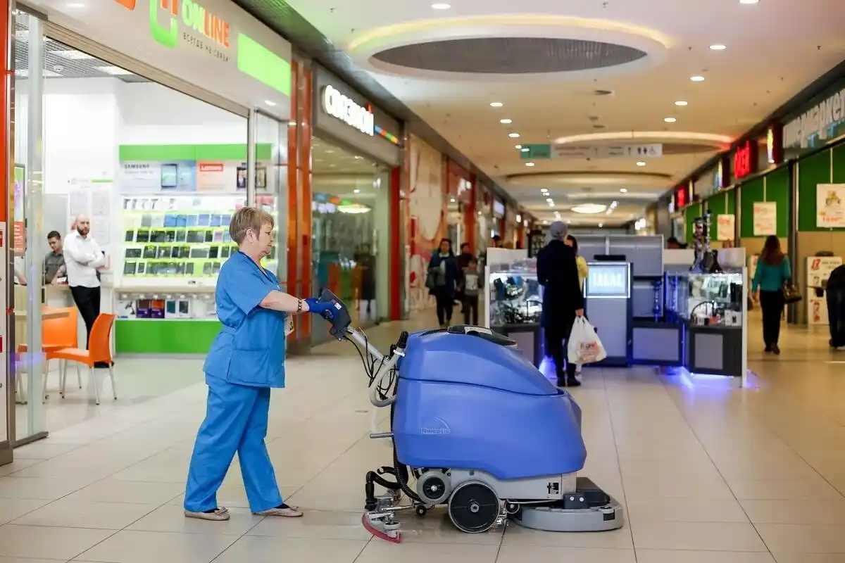 How a Deep Clean Can Boost Retail Sales in UK Shops – The Real Numbers Behind Spotless Stores in 2025